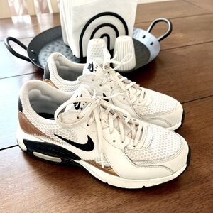 Nike Air Max Excee